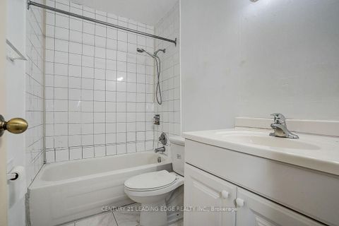 Photo 37 at 207 - 135 Leeward Glenway, Flemingdon Park, Toronto
