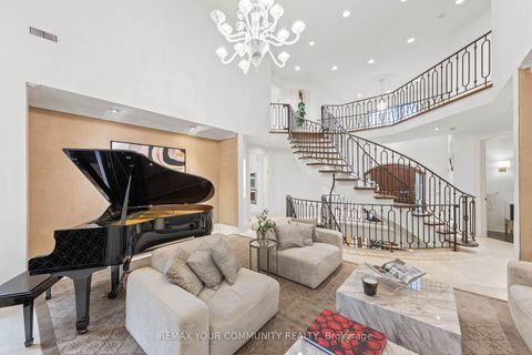 Photo 8 at 75 Arnold Avenue, Yorkhill, Vaughan
