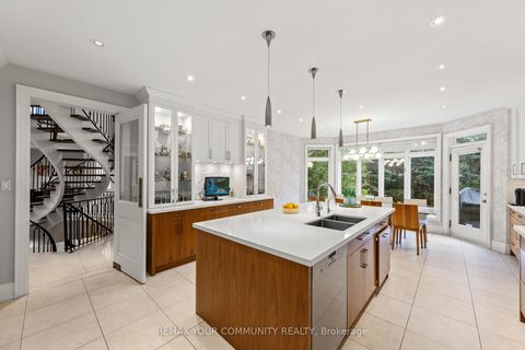 Photo 11 at 75 Arnold Avenue, Yorkhill, Vaughan