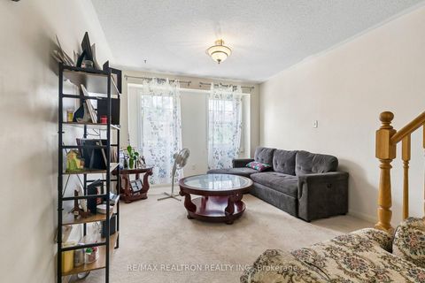 Photo 3 at 23 Ecopark Gate, Rouge E11, Toronto
