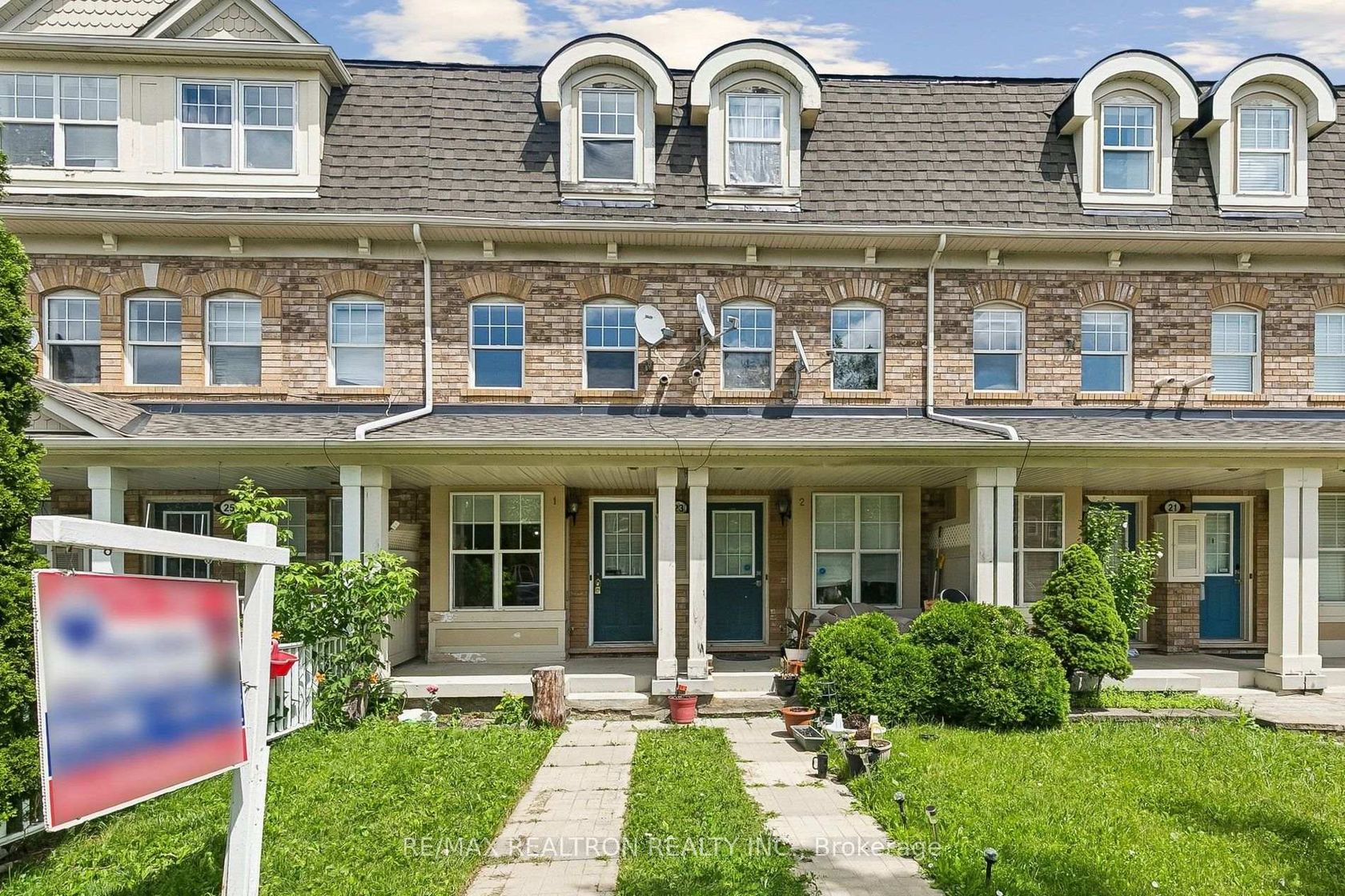 23 Ecopark Gate, Rouge E11, Toronto photo 7