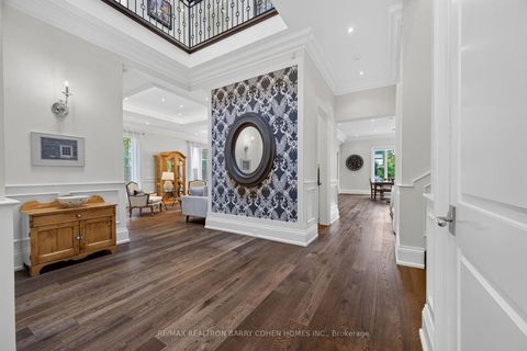 Photo 3 at 100 Munro Boulevard, Windfields, Toronto