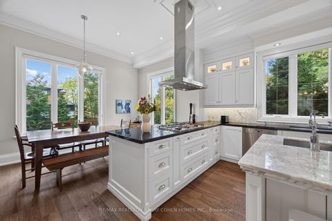 Photo 9 at 100 Munro Boulevard, Windfields, Toronto