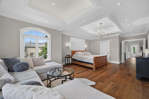 Photo 18 at 100 Munro Boulevard, Windfields, Toronto