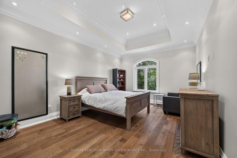 Photo 20 at 100 Munro Boulevard, Windfields, Toronto