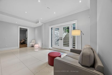 Photo 28 at 100 Munro Boulevard, Windfields, Toronto