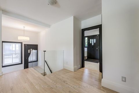 Photo 19 at 204 Ellerslie Avenue, Willowdale West, Toronto