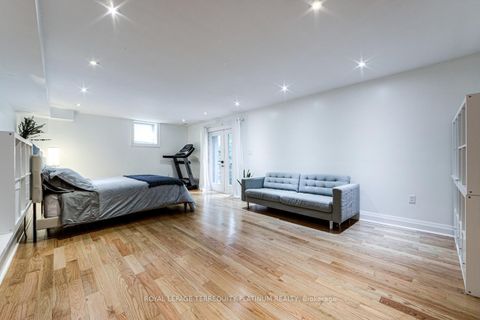 Photo 22 at 204 Ellerslie Avenue, Willowdale West, Toronto