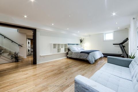 Photo 23 at 204 Ellerslie Avenue, Willowdale West, Toronto