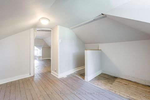 Photo 33 at 204 Ellerslie Avenue, Willowdale West, Toronto