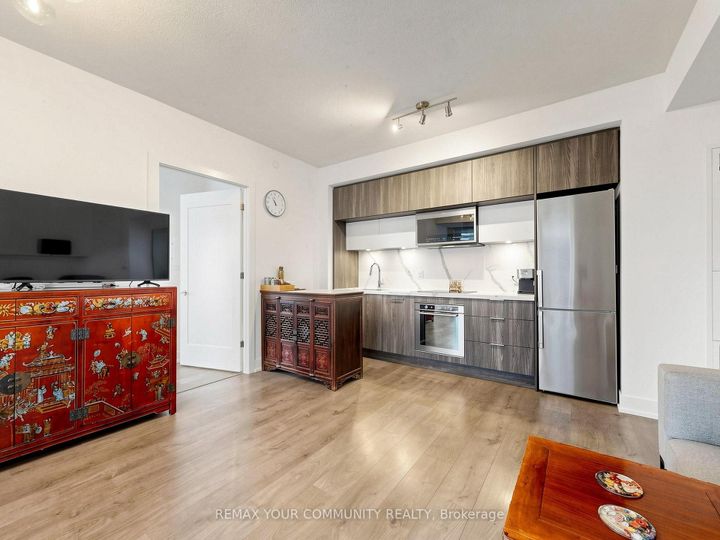 Photo 8 at 963 - 25 Adra Grado Way, Bayview Village, Toronto