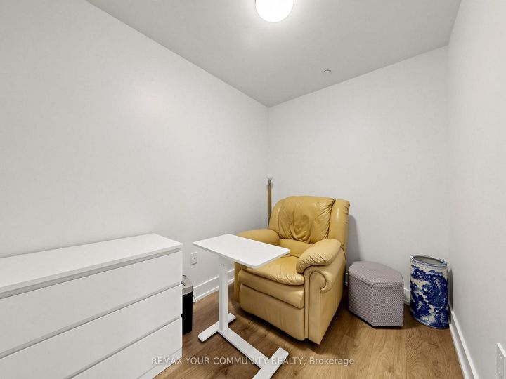 Photo 14 at 963 - 25 Adra Grado Way, Bayview Village, Toronto