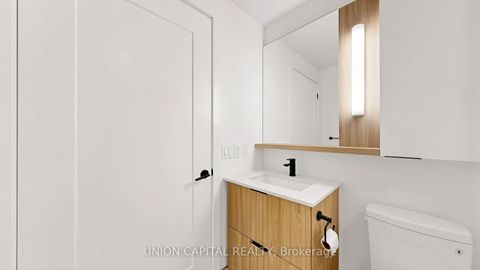 Photo 9 at 3013 - 5 Defries Street, Regent Park, Toronto