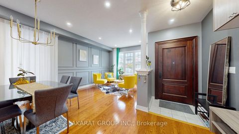 Photo 1 at 28 Saint James Avenue, Vellore Village, Vaughan