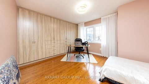 Photo 22 at 28 Saint James Avenue, Vellore Village, Vaughan