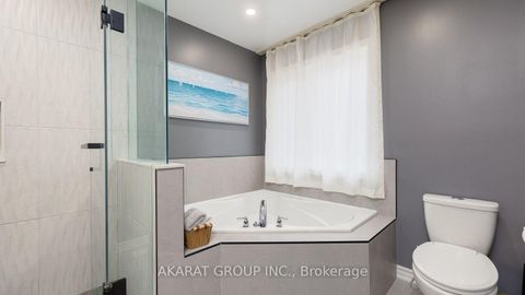 Photo 27 at 28 Saint James Avenue, Vellore Village, Vaughan