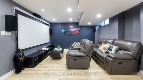 Photo 31 at 28 Saint James Avenue, Vellore Village, Vaughan