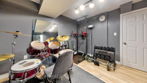 Photo 35 at 28 Saint James Avenue, Vellore Village, Vaughan