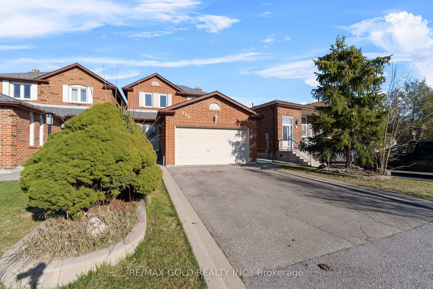 115 Misty Meadow Drive, East Woodbridge, Vaughan photo 4