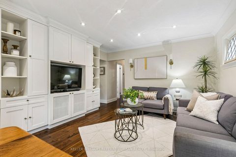 Photo 6 at 36 Vernadale Crescent, Birchmount, Toronto