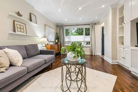 Photo 11 at 36 Vernadale Crescent, Birchmount, Toronto