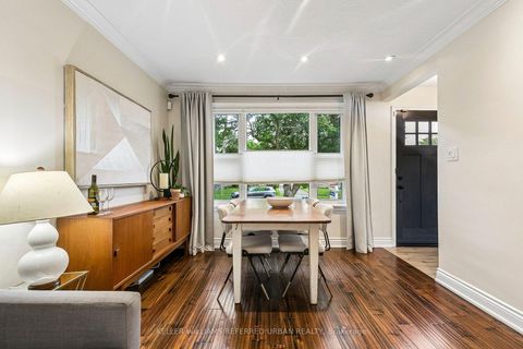 Photo 12 at 36 Vernadale Crescent, Birchmount, Toronto