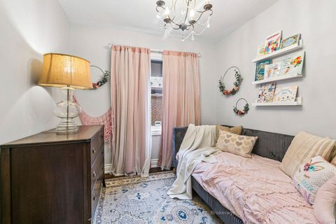 Photo 21 at 36 Vernadale Crescent, Birchmount, Toronto