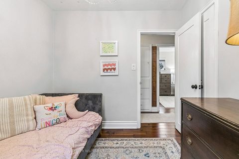 Photo 22 at 36 Vernadale Crescent, Birchmount, Toronto