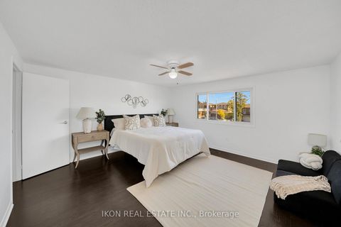 Photo 16 at 182 Tall Grass Trail, East Woodbridge, Vaughan
