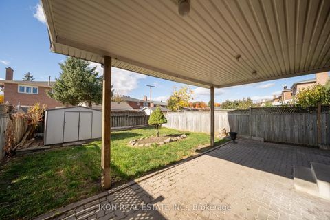 Photo 31 at 182 Tall Grass Trail, East Woodbridge, Vaughan