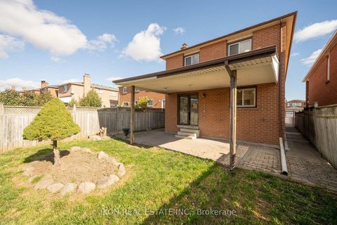 Photo 32 at 182 Tall Grass Trail, East Woodbridge, Vaughan