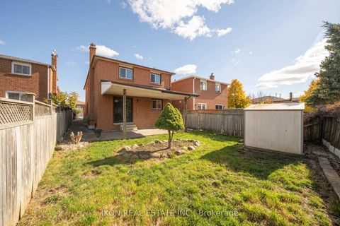 Photo 33 at 182 Tall Grass Trail, East Woodbridge, Vaughan