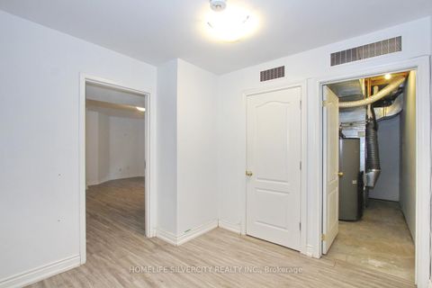 Photo 35 at 4 Byng Avenue, Old Rexdale, Toronto