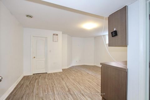 Photo 36 at 4 Byng Avenue, Old Rexdale, Toronto