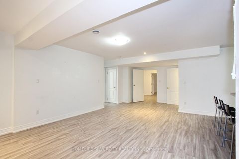 Photo 43 at 4 Byng Avenue, Old Rexdale, Toronto
