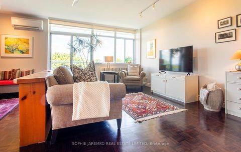 Photo 7 at 603 - 580 Christie Street, Wychwood, Toronto