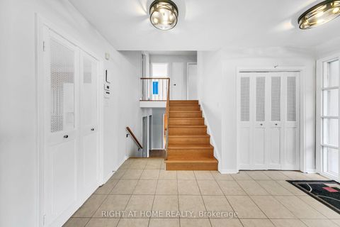 Photo 10 at 88 Peckham Avenue, Newtonbrook West, Toronto