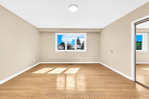 Photo 15 at 88 Peckham Avenue, Newtonbrook West, Toronto
