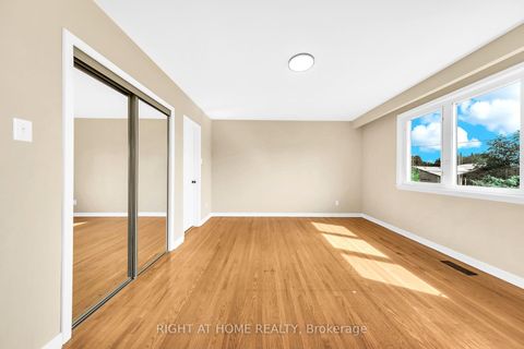 Photo 17 at 88 Peckham Avenue, Newtonbrook West, Toronto