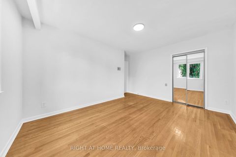 Photo 21 at 88 Peckham Avenue, Newtonbrook West, Toronto