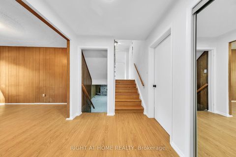 Photo 24 at 88 Peckham Avenue, Newtonbrook West, Toronto