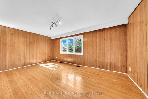Photo 28 at 88 Peckham Avenue, Newtonbrook West, Toronto