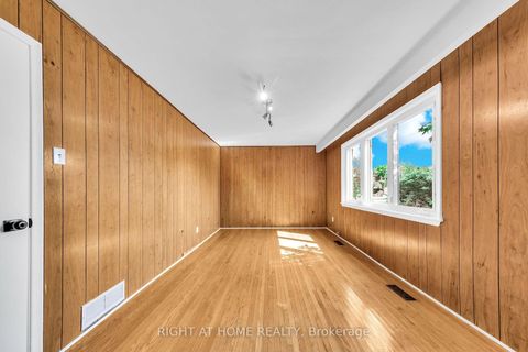 Photo 29 at 88 Peckham Avenue, Newtonbrook West, Toronto