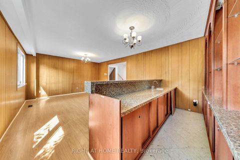 Photo 32 at 88 Peckham Avenue, Newtonbrook West, Toronto