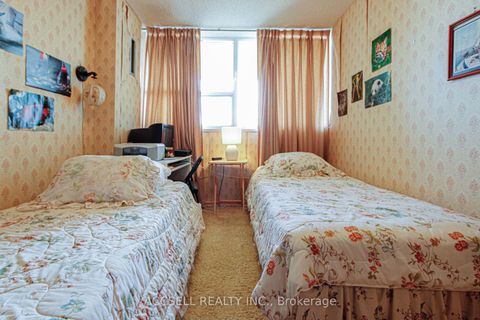 Photo 9 at 1402 - 45 silver springs Boulevard, L'Amoreaux, Toronto