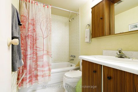 Photo 12 at 1402 - 45 silver springs Boulevard, L'Amoreaux, Toronto