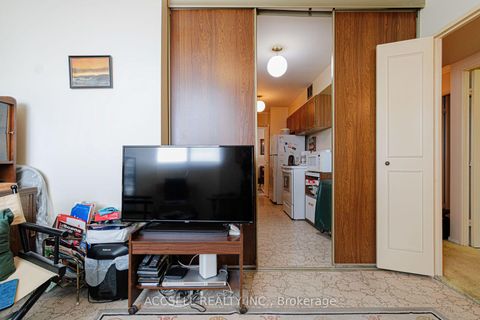 Photo 25 at 1402 - 45 silver springs Boulevard, L'Amoreaux, Toronto