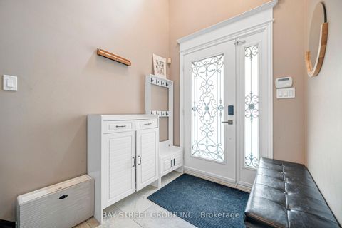 Photo 2 at 14 Rocksprings Avenue, Westbrook, Richmond Hill