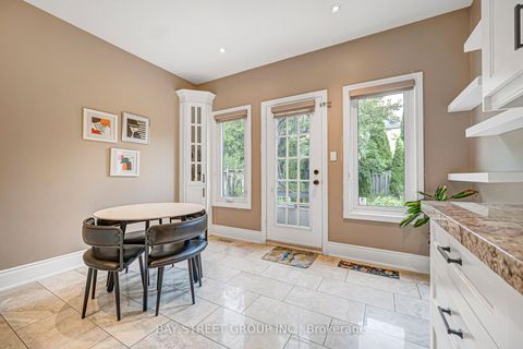 Photo 19 at 14 Rocksprings Avenue, Westbrook, Richmond Hill
