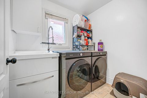 Photo 21 at 14 Rocksprings Avenue, Westbrook, Richmond Hill